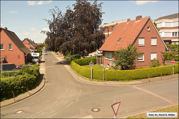 Blick durch die Klapperstiege in Richtung Westen