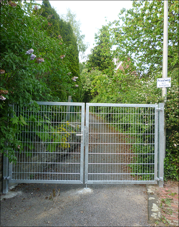flossstege, vergittert, Blick nach Norden