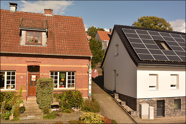 Lwenstrae mit sdlichem Beginn der Kuhrstiege